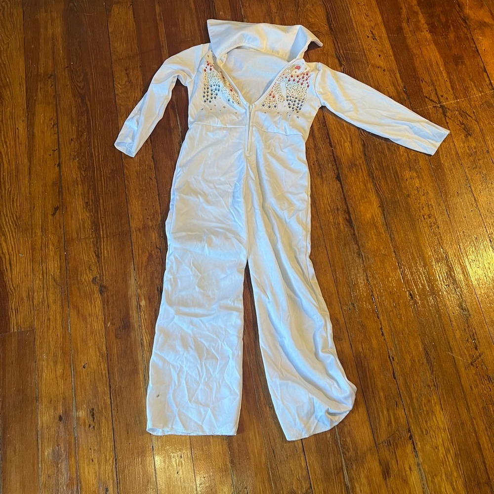 ELVIS White Outfit with Multicolor Details